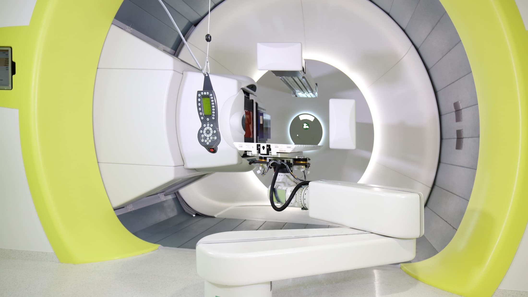 Particle therapy treatment room